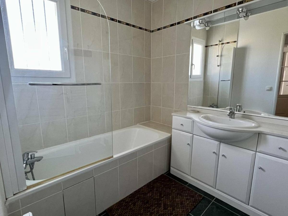 Appartement T2 A Cambo-Les-Bains Avec Piscine, Terrasse Et Parking Prive, Proche Des Thermes - Fr-1-495-82 Buitenkant foto