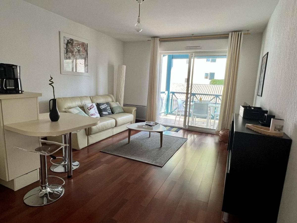 Appartement T2 A Cambo-Les-Bains Avec Piscine, Terrasse Et Parking Prive, Proche Des Thermes - Fr-1-495-82 Buitenkant foto